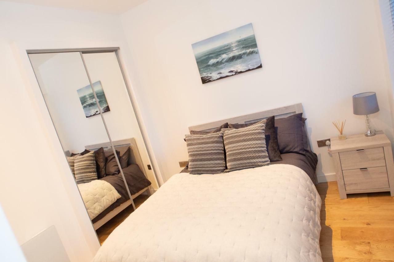Stylish And Clean 1 Bed Apartment Maidenhead Town Center Εξωτερικό φωτογραφία