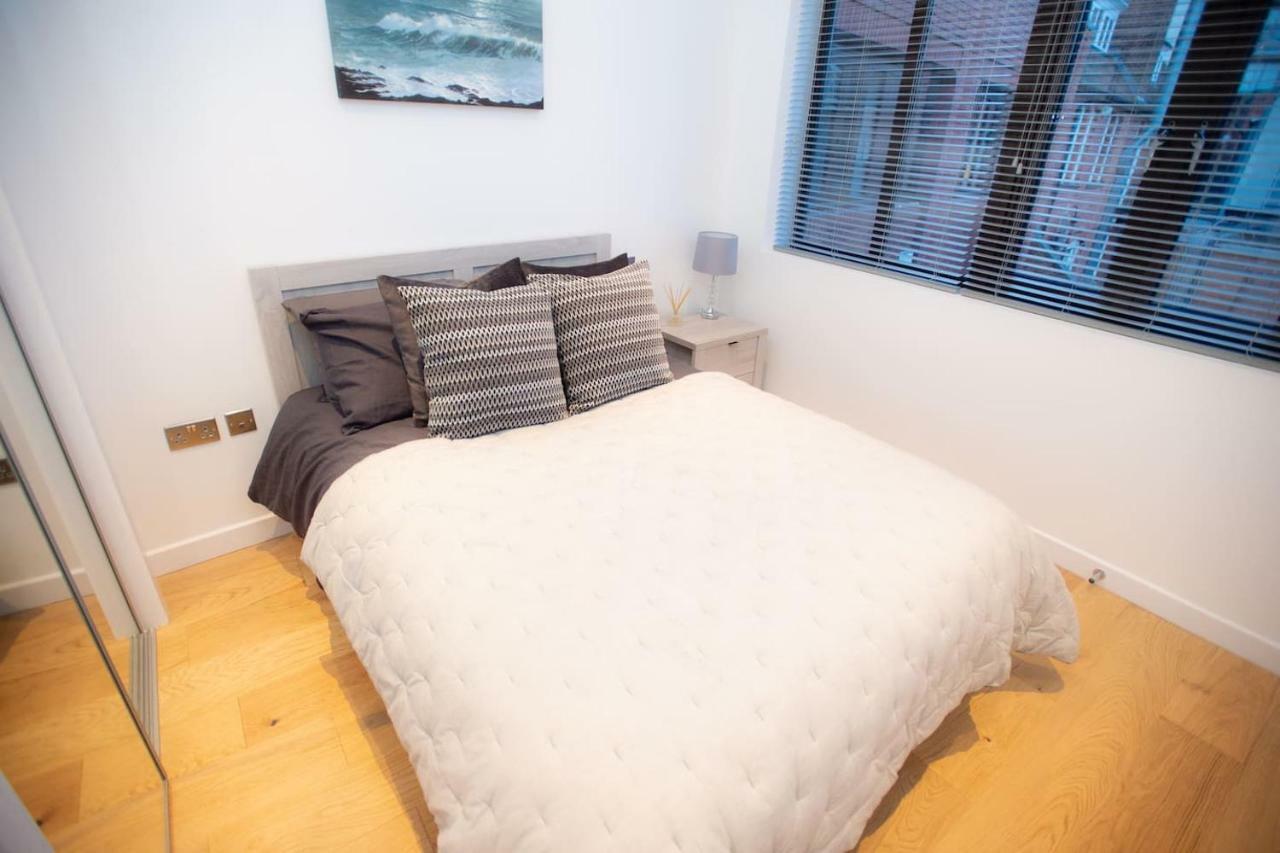 Stylish And Clean 1 Bed Apartment Maidenhead Town Center Εξωτερικό φωτογραφία